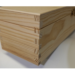 Vinkasse med gravering passer for 75 Cl. flaske